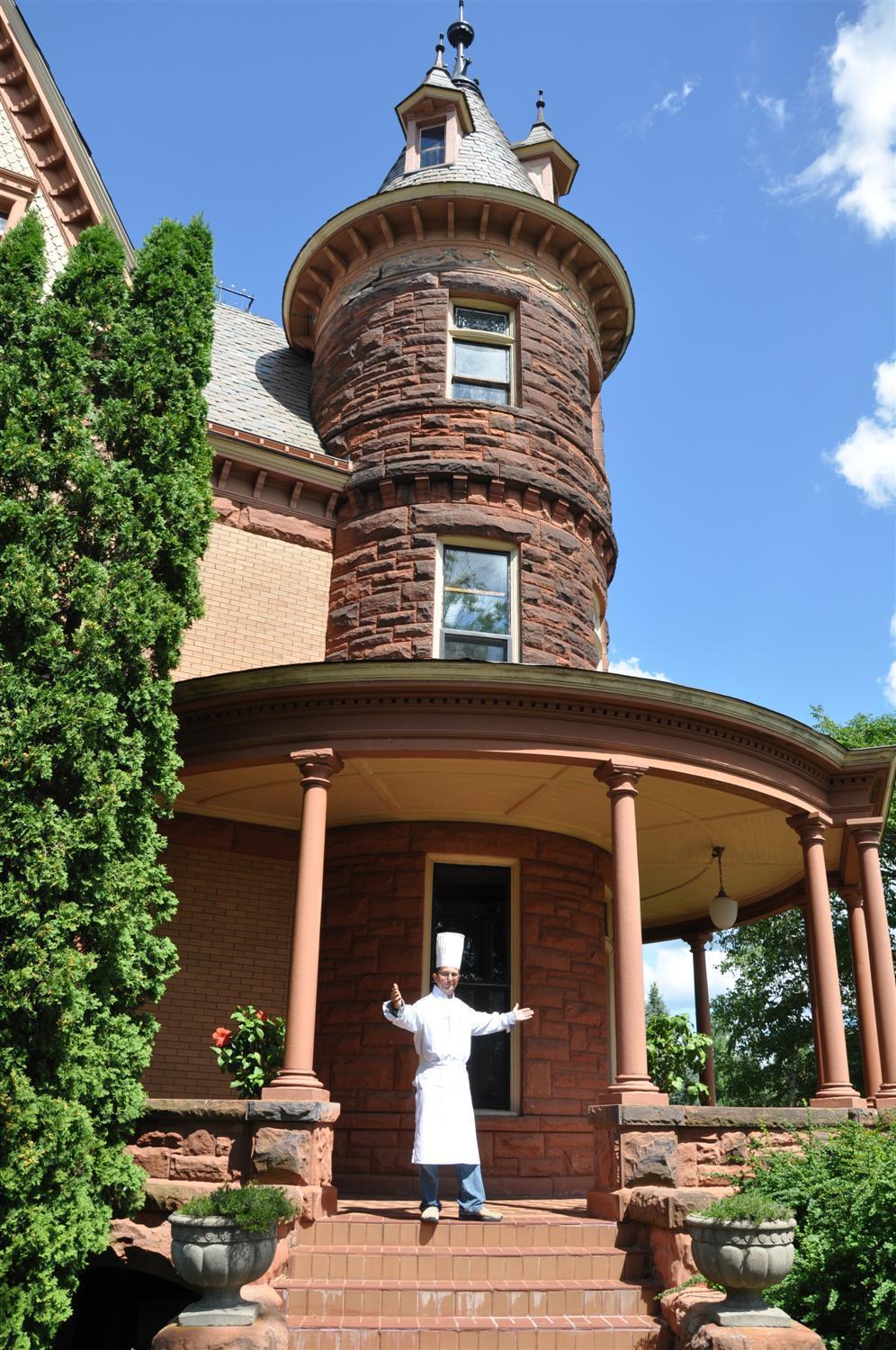 Henderson Castle Inn Каламазу Экстерьер фото